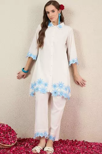 Women Floral Embroidered Regular Thread Work Pure Cotton Kurta with Trousers