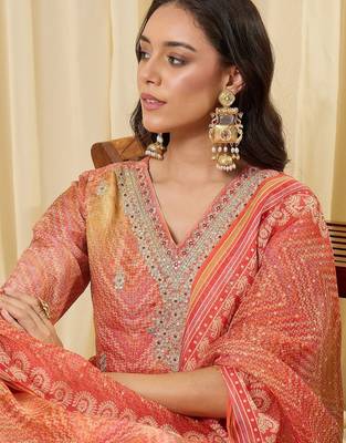 Women Ethnic Motifs Regular Thread Work Kurta with Trousers & With Dupatta 6
