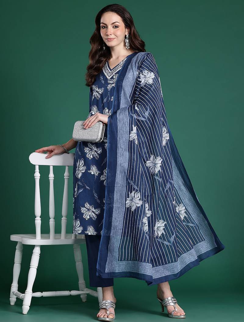 Floral Printed Regular Pure Cotton Kurta with Trousers & Dupatta