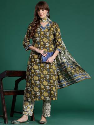 Floral Printed Pure Cotton Kurta with Trousers & With Dupatta 1