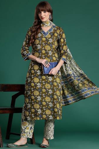Floral Printed Pure Cotton Kurta with Trousers & With Dupatta