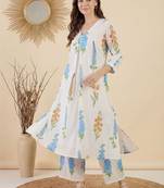 Women Floral Printed Regular Pure Cotton Kurta with Trousers