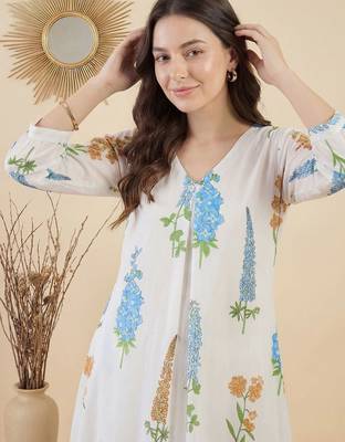 Women Floral Printed Regular Pure Cotton Kurta with Trousers 2
