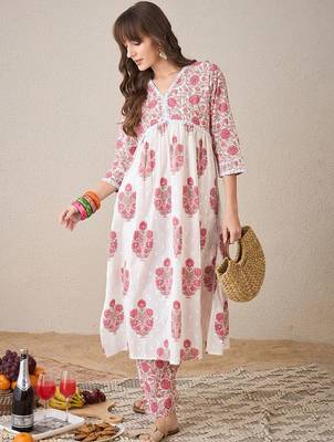 Floral Printed V-Neck Empire Pure Cotton A-Line Kurta With Trouser 6