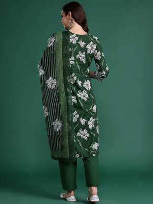 Floral Printed Regular Pure Cotton Kurta with Trousers & Dupatta 7