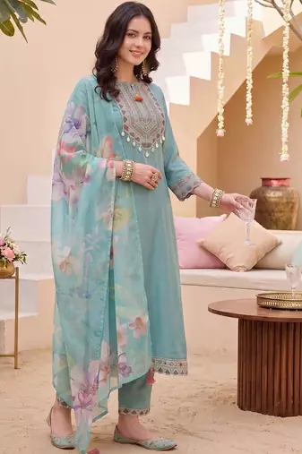 Women Ethnic Motifs Embroidered Regular Thread Work Kurta with Trousers & With Dupatta