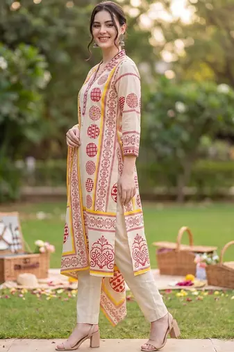 Women Ethnic Motifs Printed Regular Pure Cotton Kurta with Trousers & With Dupatta