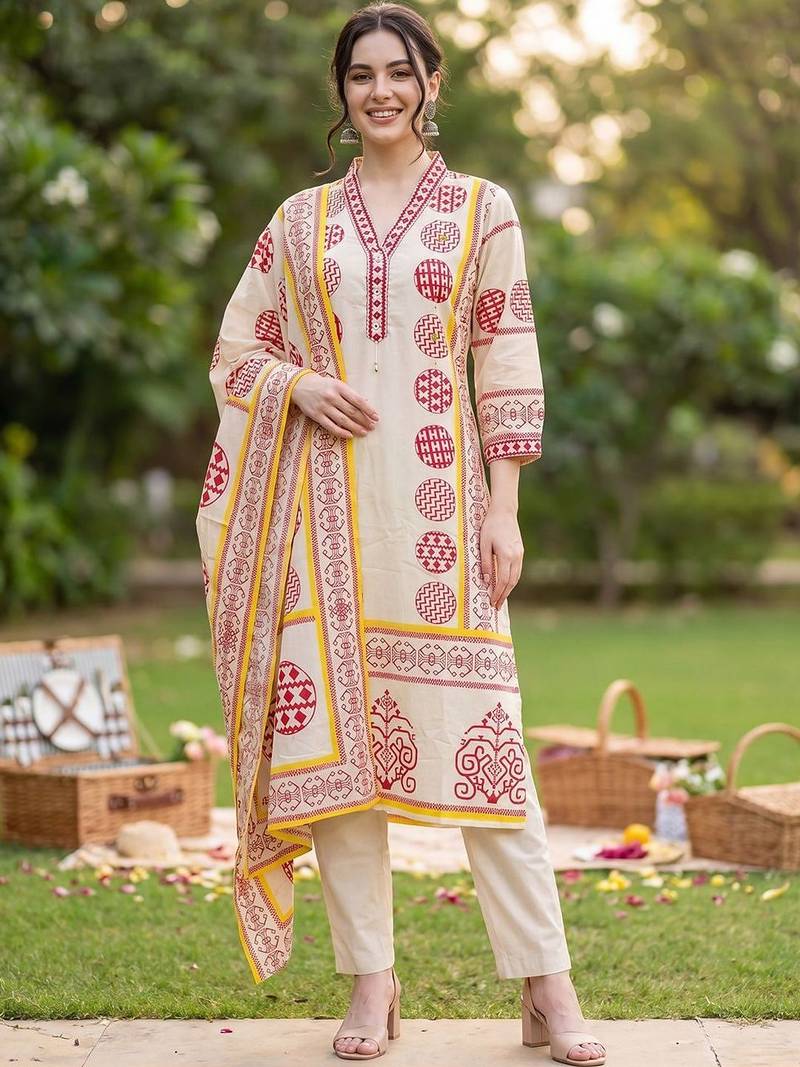 Women Ethnic Motifs Printed Regular Pure Cotton Kurta with Trousers & With Dupatta
