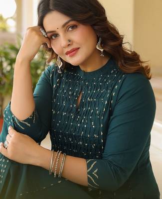 Women Ethnic Motifs Printed Empire Mirror Work Pure Cotton Kurta with Trousers & With Dupatta 3