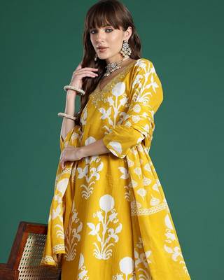 Floral Printed Mirror Work Pure Cotton Kurta with Trousers & With Dupatta 2