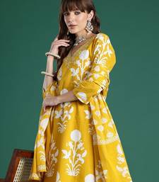 Floral Printed Mirror Work Pure Cotton Kurta with Trousers & With Dupatta