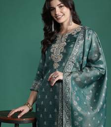 Ethnic Motifs Embroidered Kurta with Trousers & With Dupatta