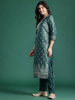 Ethnic Motifs Embroidered Kurta with Trousers & With Dupatta 6