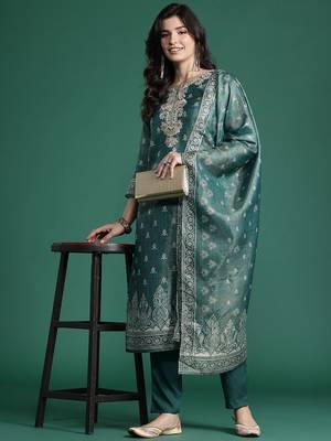 Ethnic Motifs Embroidered Kurta with Trousers & With Dupatta 8