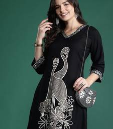 Printed Beads and Stones Detail Kurta with Trousers