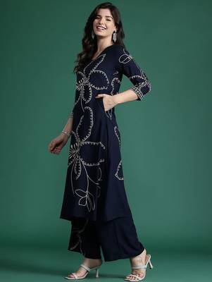Floral Printed Mirror Work Kurta with Trousers 5