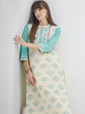 Women Floral Printed Regular Beads and Stones Pure Cotton Kurta with Trousers 5