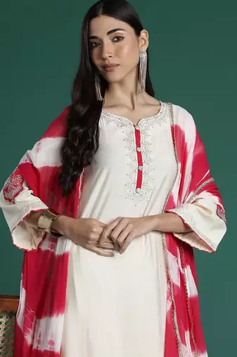Ethnic Motifs Yoke Design Zari Kurta with Trousers & Dupatta