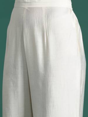Ethnic Motifs Yoke Design Zari Kurta with Trousers & Dupatta 4