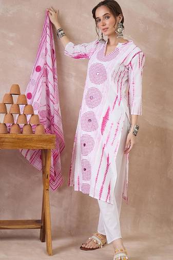 Women Printed Regular Pure Cotton Kurta with Trousers & With Dupatta