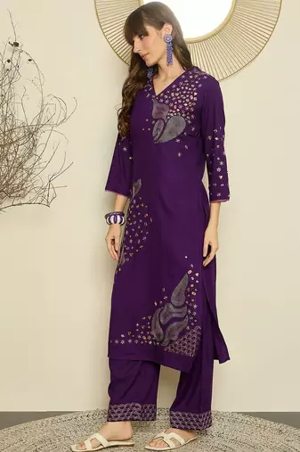 Women Ethnic Motifs Embroidered Regular Thread Work Kurta with Palazzos