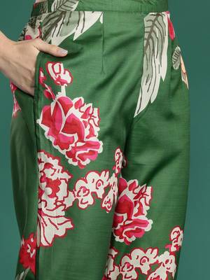 Floral Printed Kurta with Trousers 3