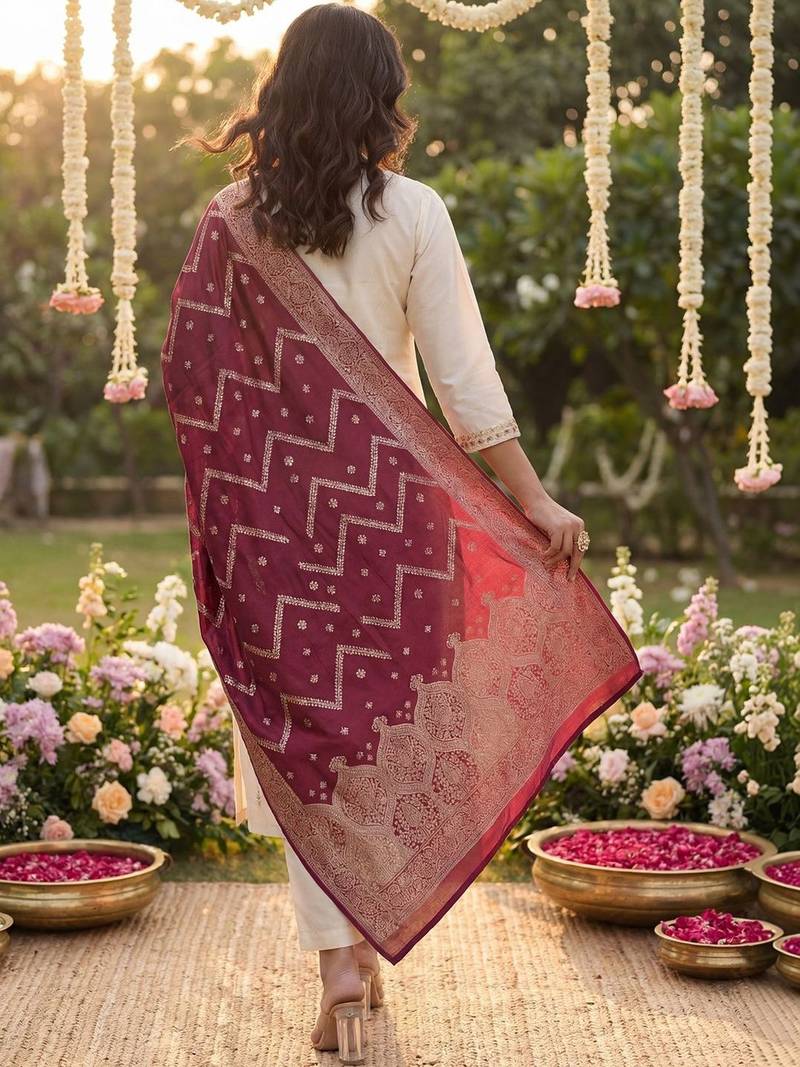 Women Ethnic Motifs Embroidered Regular Kurta with Trousers & With Dupatta