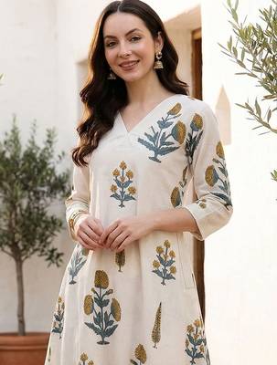 Women Floral Printed Regular Pure Cotton Kurta with Palazzos 2