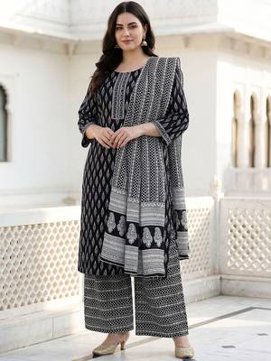 plus size motifs printed regular  cotton kurta with palazzos & with dupatta 1