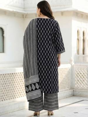 plus size motifs printed regular  cotton kurta with palazzos & with dupatta 4