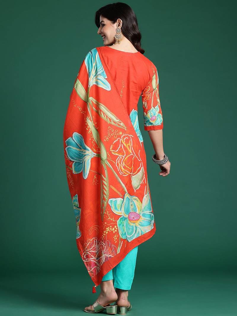 Floral Printed Beads & Stones Pure Cotton Kurta With Trousers & Dupatta