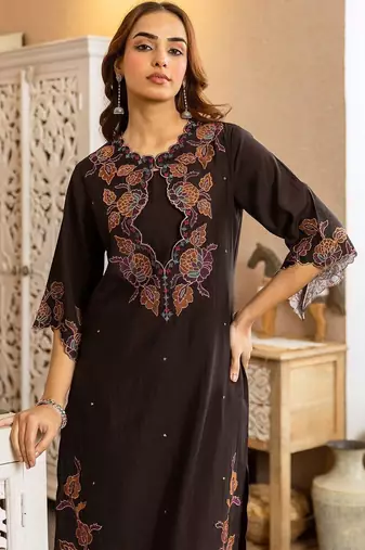Women Floral Embroidered Regular Thread Work Kurta with Palazzos