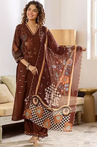 Women Ethnic Motifs Printed Regular Thread Work Kurta with Trousers & With Dupatta