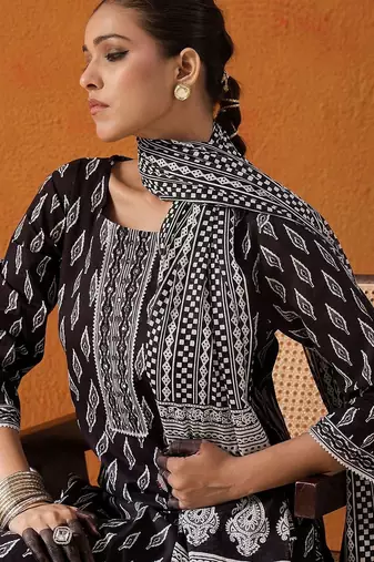 Geometric Printed Mirror Work Pure Cotton Kurta With Palazzos & Dupatta
