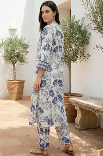 Women Floral Printed Regular Thread Work Pure Cotton Kurta with Trousers