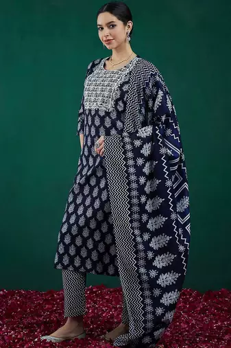 Ethnic Motifs Printed Thread Work Straight Kurta With Trousers & Dupatta