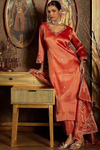 Floral Embroidered V-Neck Regular Liva Kurta With Trouser With Dupatta