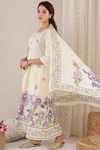 Women Floral Printed Regular Pure Cotton Kurta with Trousers & With Dupatta