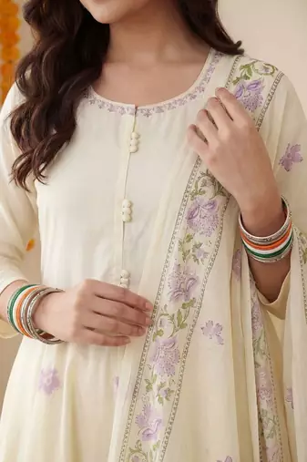 Women Floral Printed Regular Pure Cotton Kurta with Trousers & With Dupatta