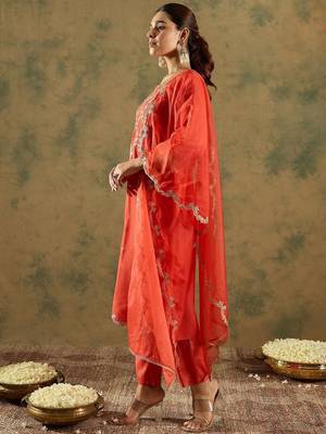 Ethnic Motifs Embroidered Kurta With Trousers & Dupatta 5