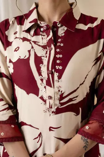 Floral Printed Shirt Collar Sequinned Kurta with Trousers
