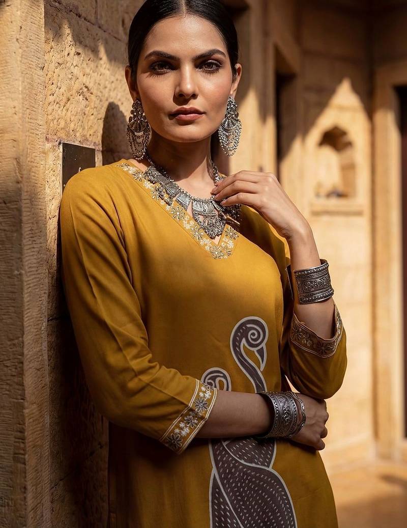 Women Ethnic Motifs Printed Regular Sequinned Kurta with Patiala