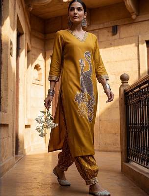 Women Ethnic Motifs Printed Regular Sequinned Kurta with Patiala 1