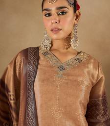 Floral Embroidered Embellished V-Neck Straight Kurta with Trouser And Dupatta
