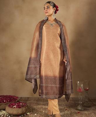 Floral Embroidered Embellished V-Neck Straight Kurta with Trouser And Dupatta 3