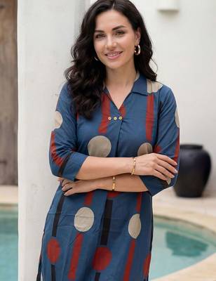 Women Printed Regular Pure Cotton Kurta with Trousers 2