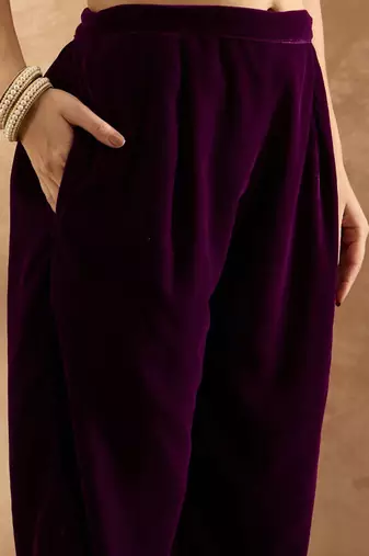 Women Ethnic Motifs Embroidered Regular Velvet Kurta with Trousers & With Dupatta