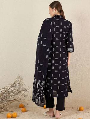 Women Striped Cotton Kurta with Trousers & Dupatta 5
