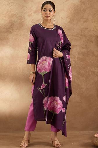 Women Floral Printed Regular Pure Cotton Kurta with Trousers & With Dupatta