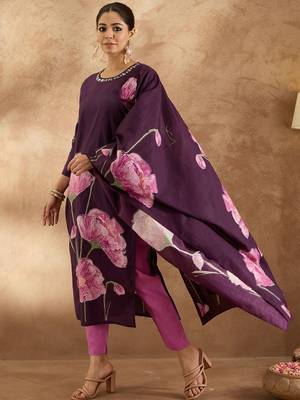 Women Floral Printed Regular Pure Cotton Kurta with Trousers & With Dupatta 5